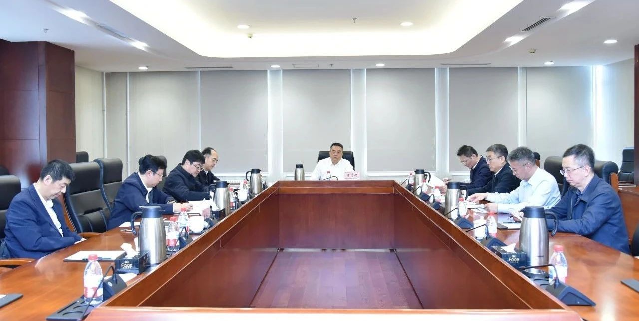 尊龙凯时集团党委理论学习中心组开展整体学习钻研：以习近平总书记关于增强党的作风建设的主要叙述为指引，，，，，一以贯之将作风建设举行究竟-尊龙凯时